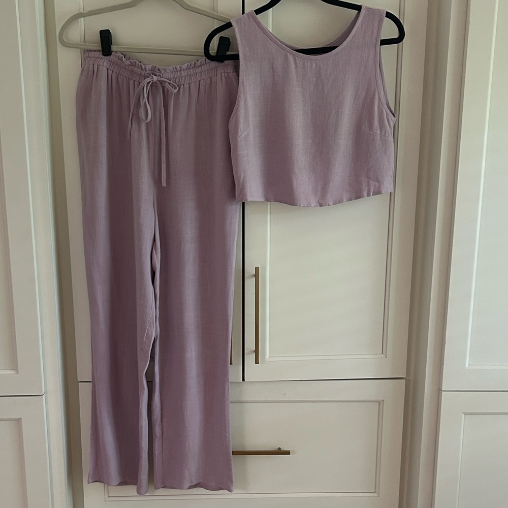 Lavendar Set - Picture 3 of 11